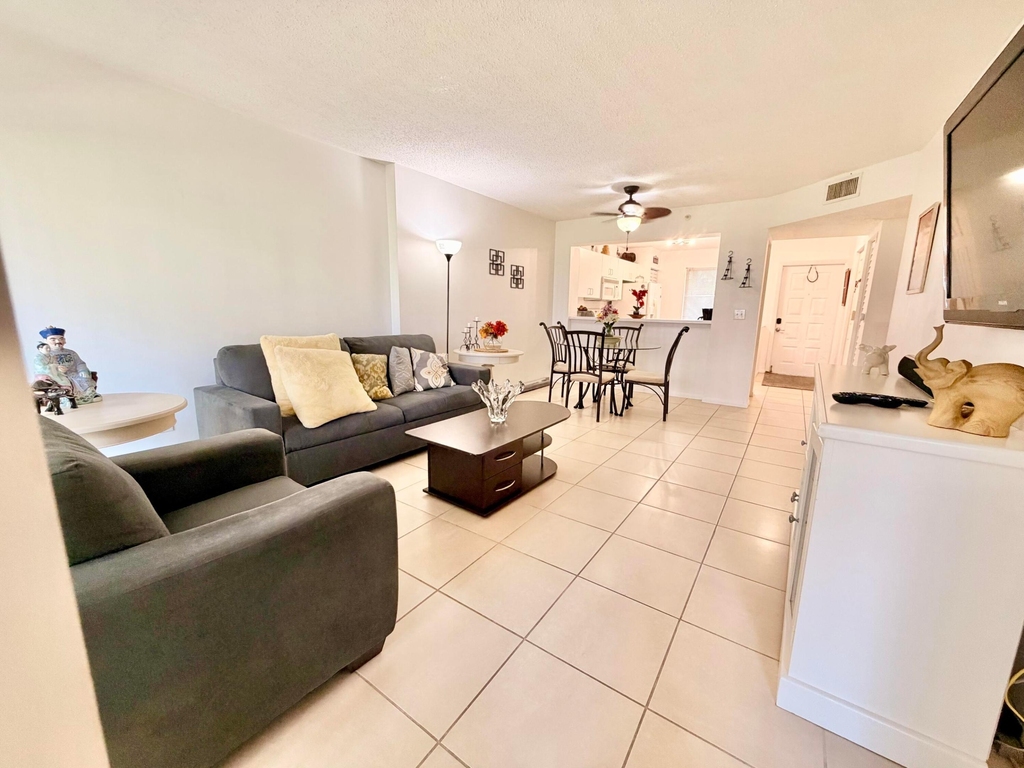 9511 Weldon Circle - Photo 11