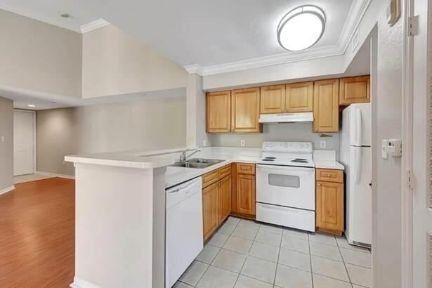 15155 Michelangelo Boulevard - Photo 25