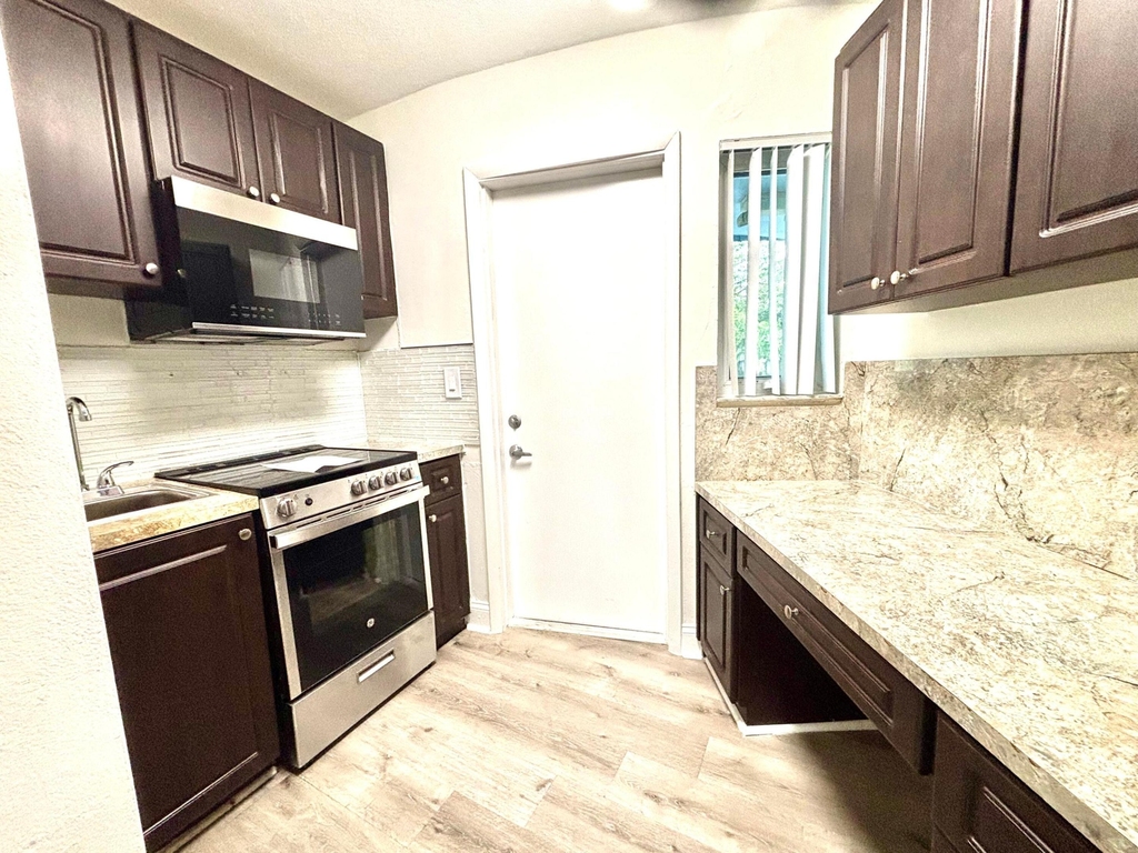 431 W Camino Real - Photo 8
