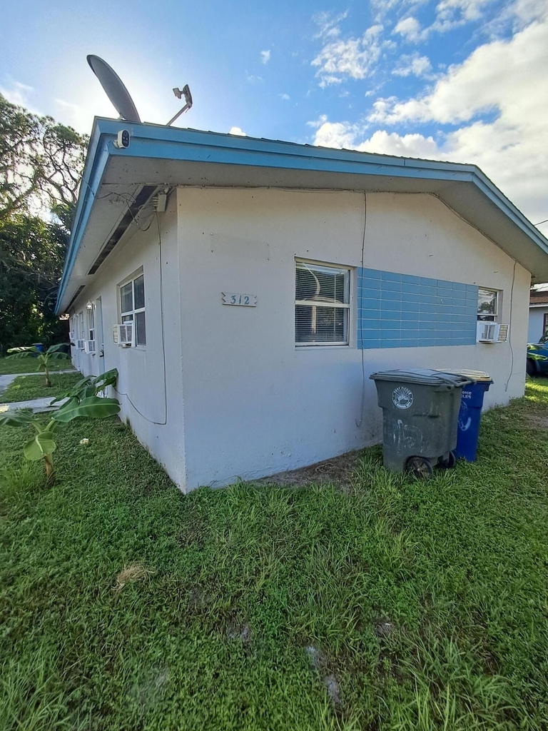 312 Decordre Court - Photo 2