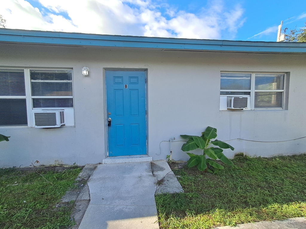 312 Decordre Court - Photo 0