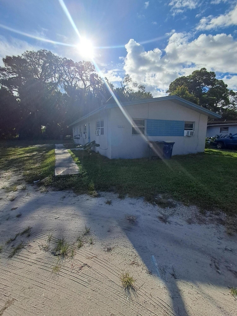 312 Decordre Court - Photo 15