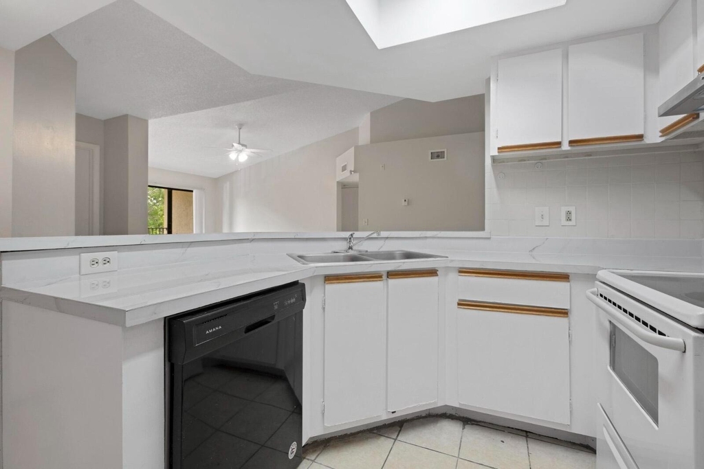 9166 W Atlantic Boulevard - Photo 5