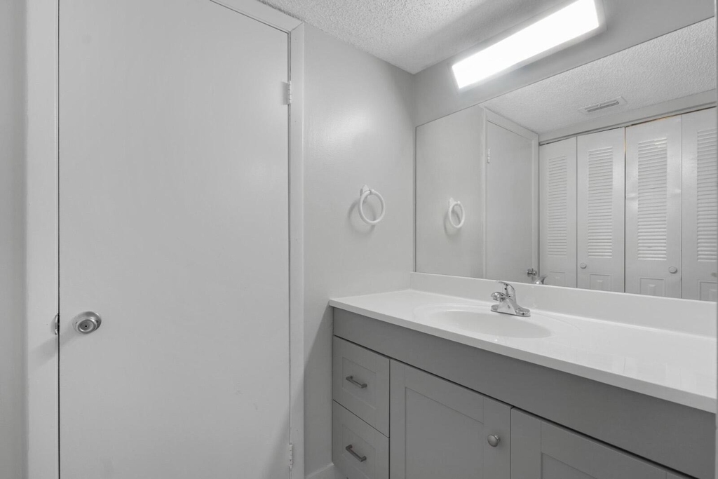 9166 W Atlantic Boulevard - Photo 20