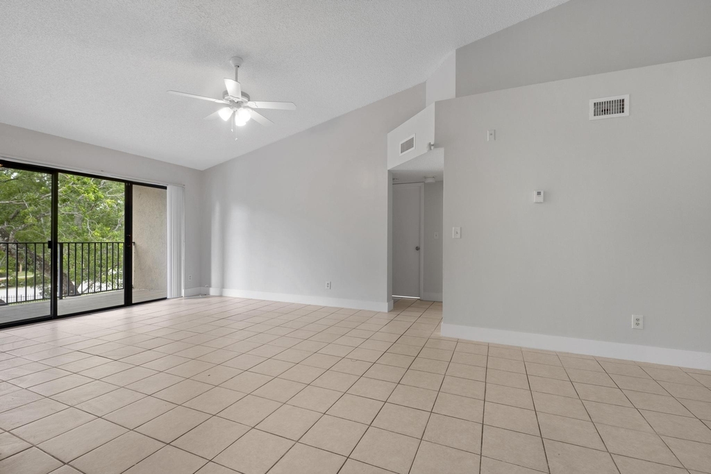9166 W Atlantic Boulevard - Photo 11