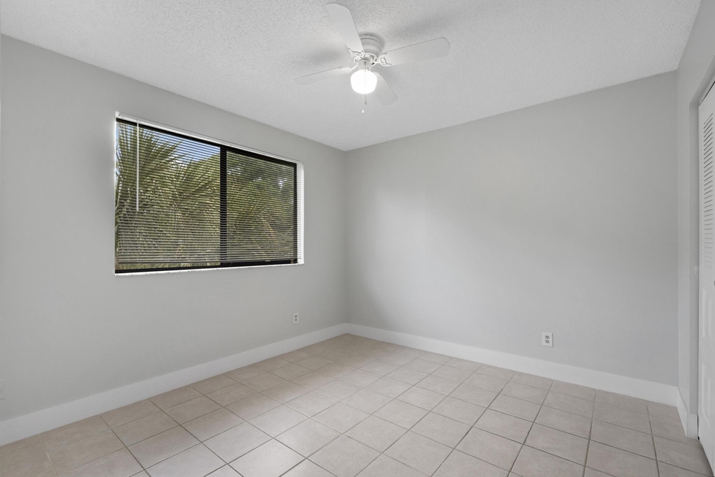 9166 W Atlantic Boulevard - Photo 37