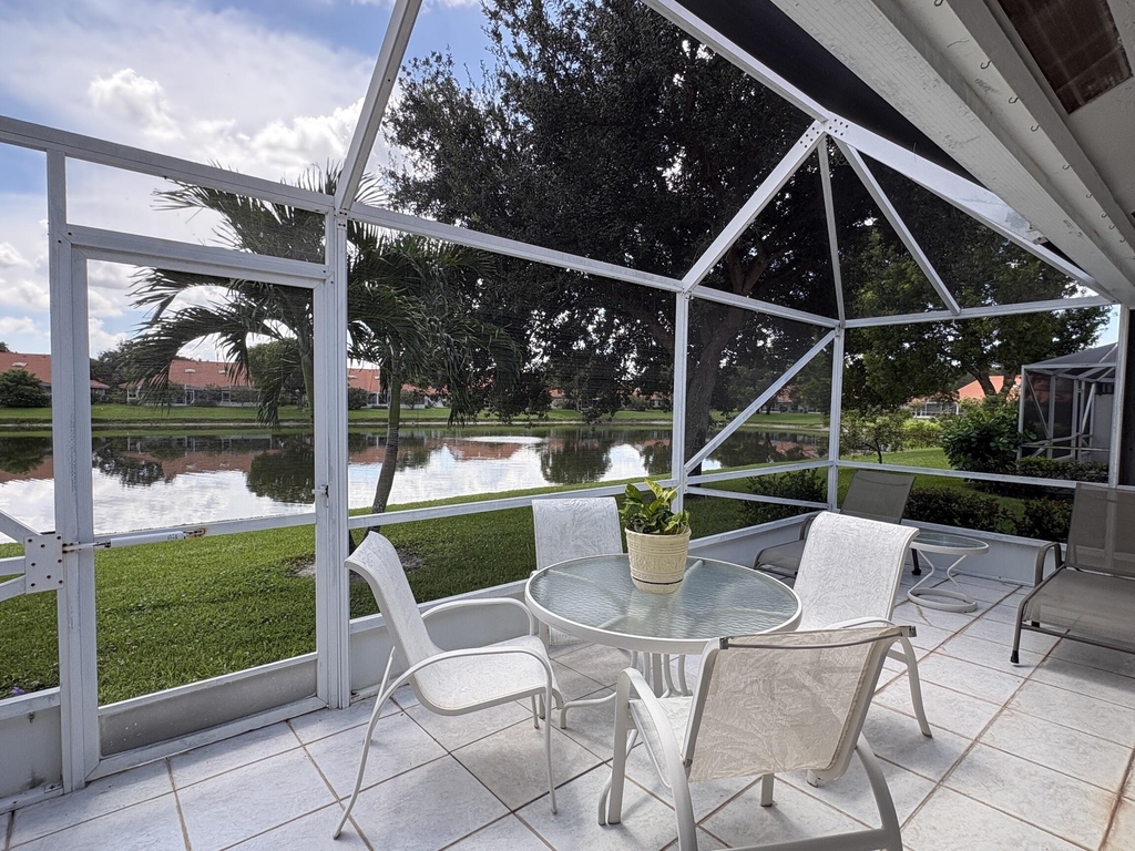 7702 Majestic Palm Drive - Photo 20