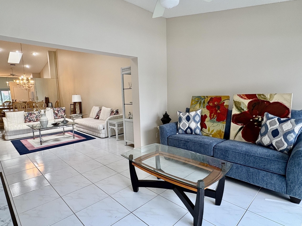 7702 Majestic Palm Drive - Photo 27