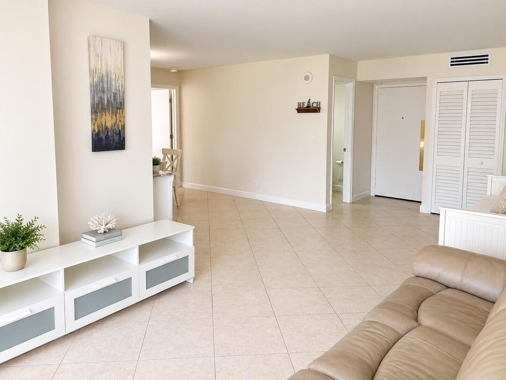 17021 N Bay Road - Photo 4