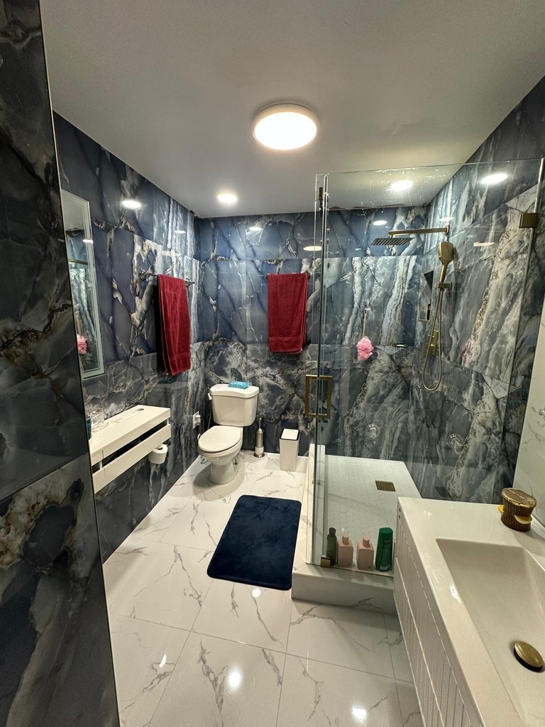 4557 Luxemburg Court - Photo 8