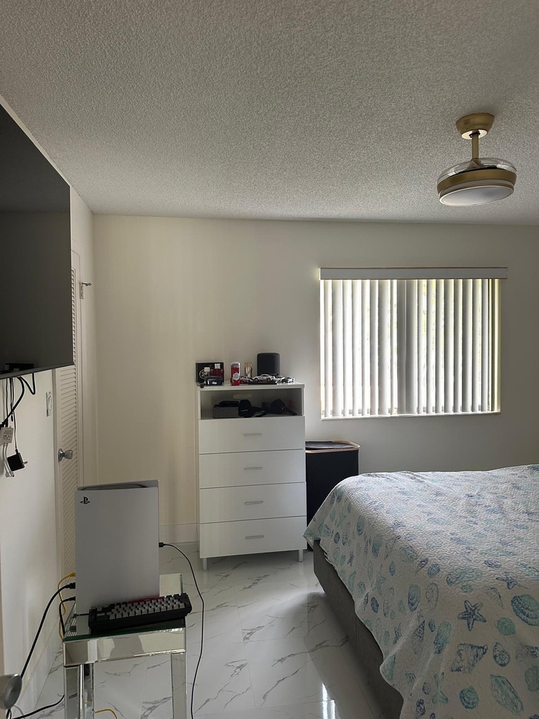 4557 Luxemburg Court - Photo 14