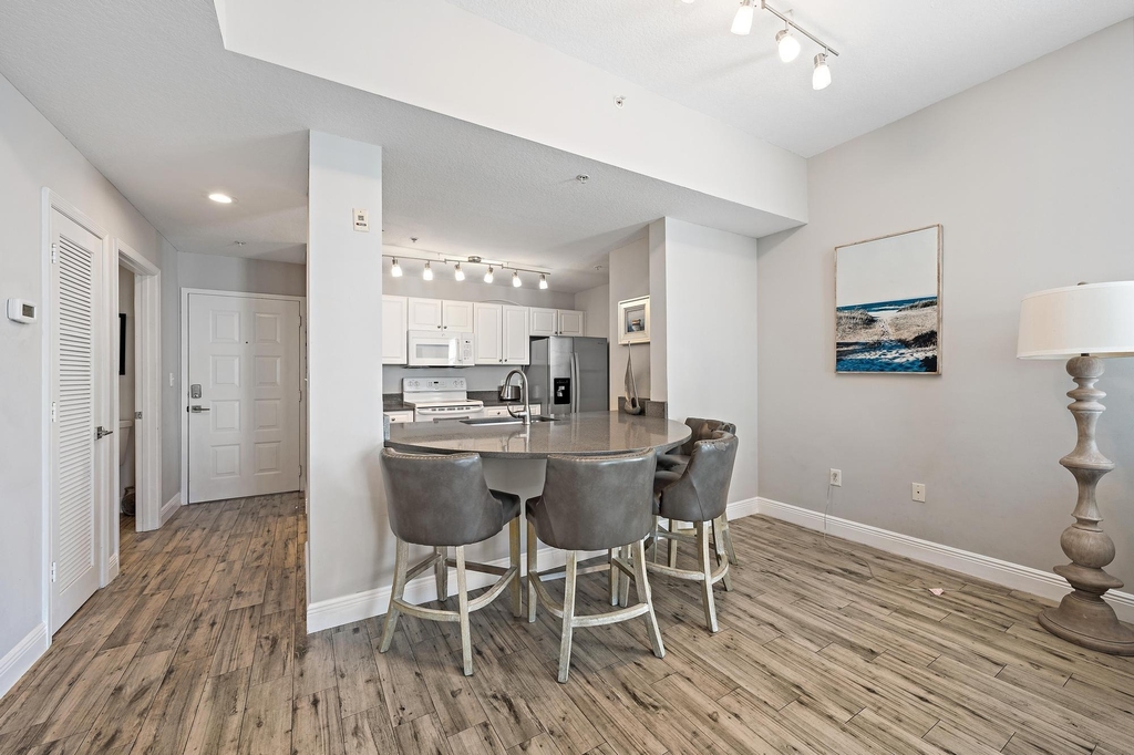 1200 Town Center Drive - Photo 3
