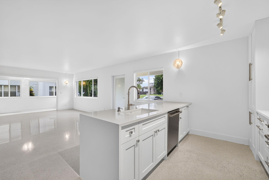 3216 Colony Club Road - Photo 8