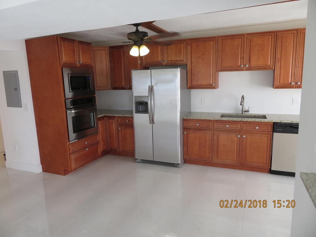 4164 Inverrary Boulevard - Photo 3