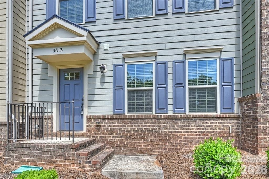 3612 Speer Boulevard - Photo 1