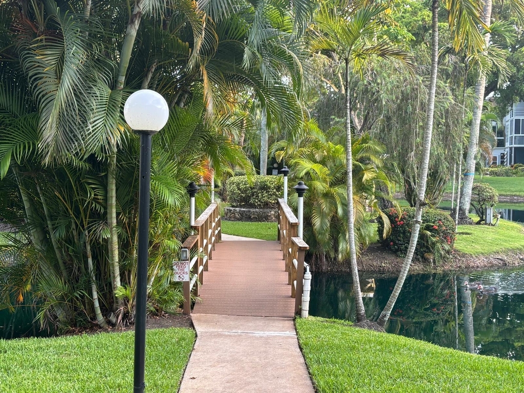5171 W Oakland Park Boulevard - Photo 25