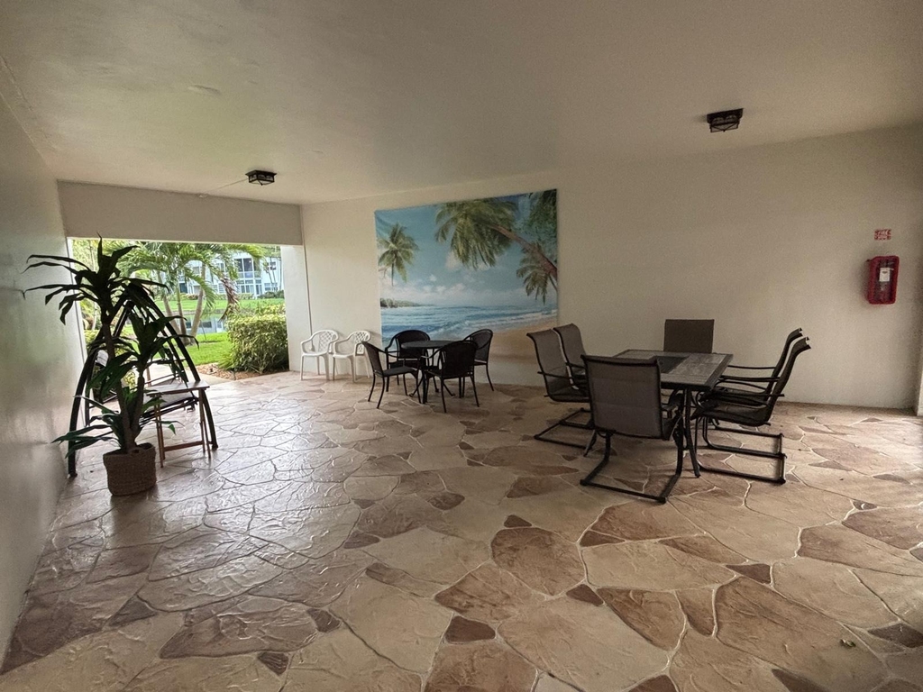 5171 W Oakland Park Boulevard - Photo 46