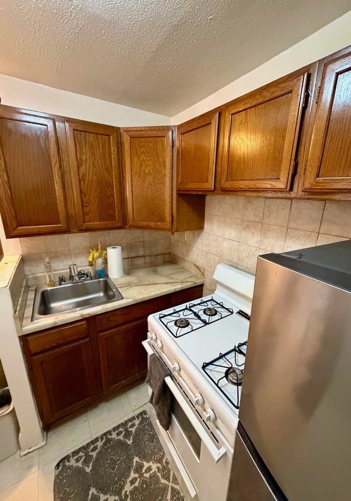 24-02 21st Avenue - Photo 9