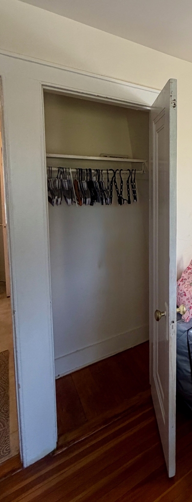 24-02 21st Avenue - Photo 3