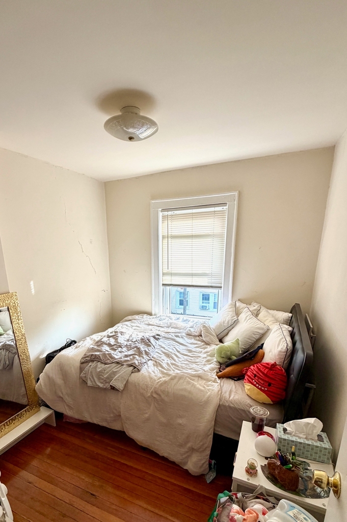 24-02 21st Avenue - Photo 10
