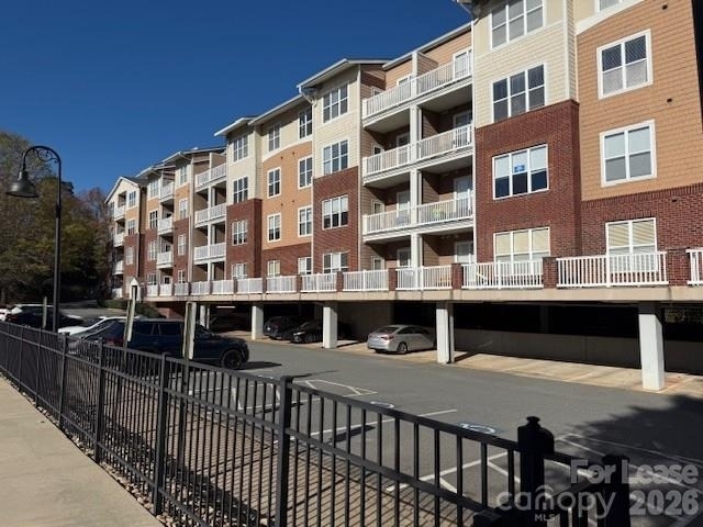 1000 E Woodlawn Road E - Photo 21