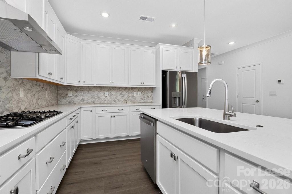 11225 Lochmere Road - Photo 2