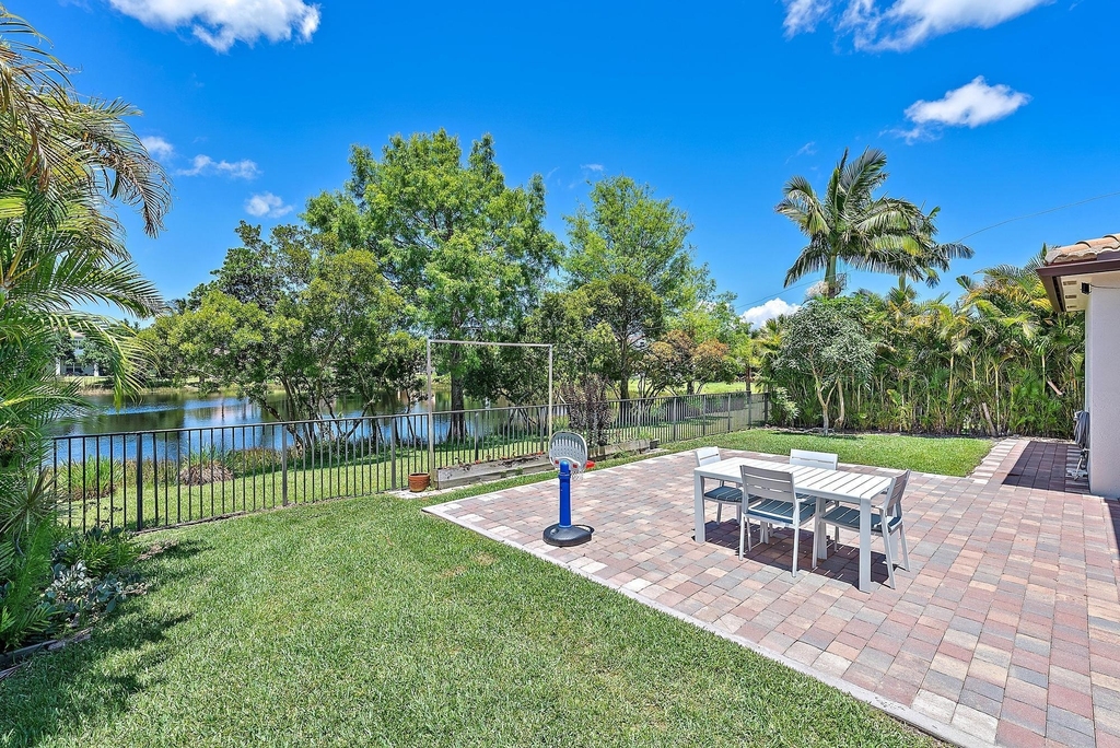 119 Whale Cay Way - Photo 25