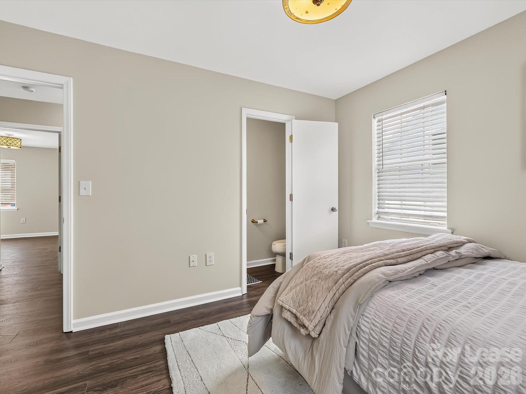 1521 Sumter Avenue - Photo 14