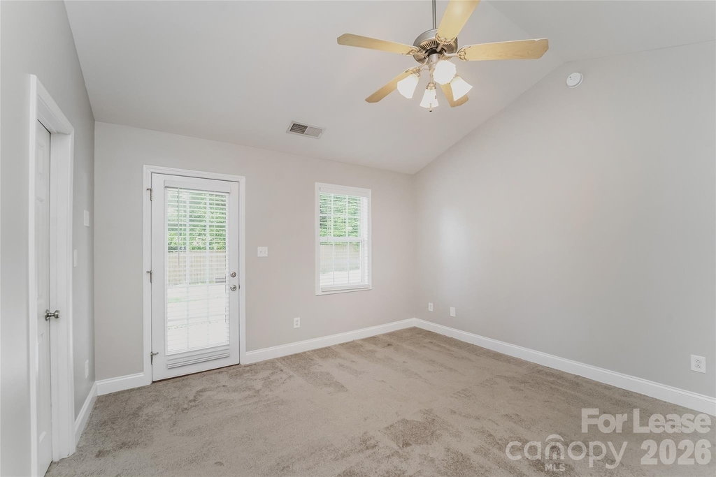 1105 Landen Chase Drive - Photo 6