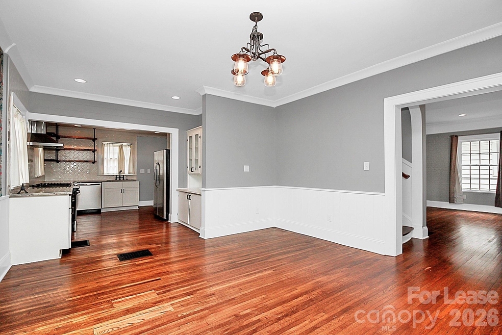 408 W 6th Avenue - Photo 3