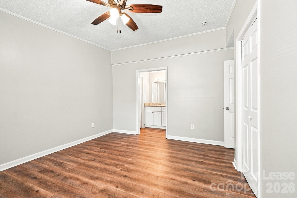 3100 Chenango Drive - Photo 10