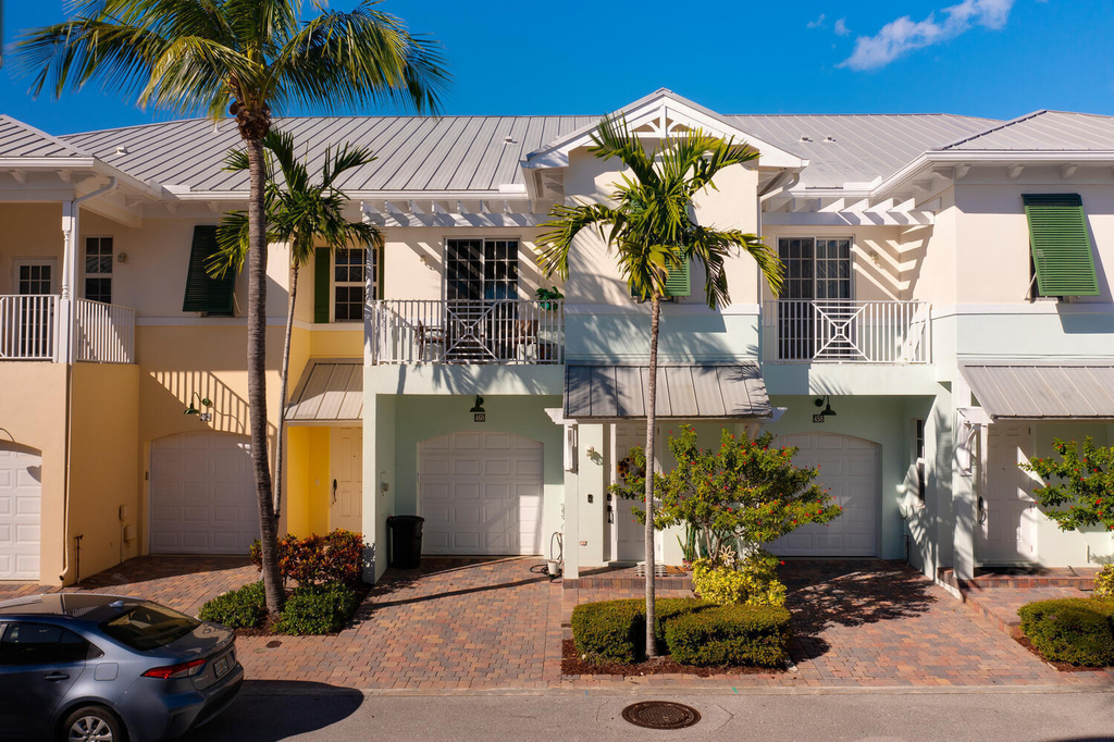 460 Ocean Ridge Way - Photo 0