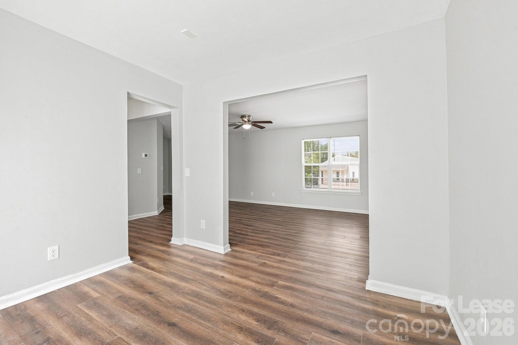 5731 Laborde Avenue - Photo 3