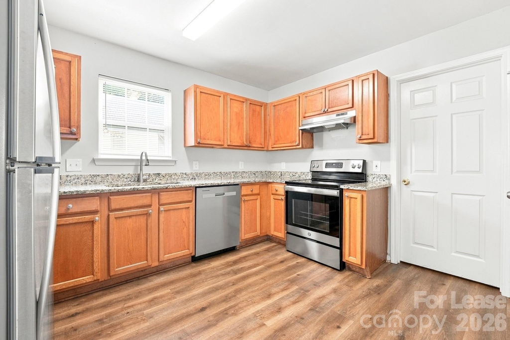 5731 Laborde Avenue - Photo 2
