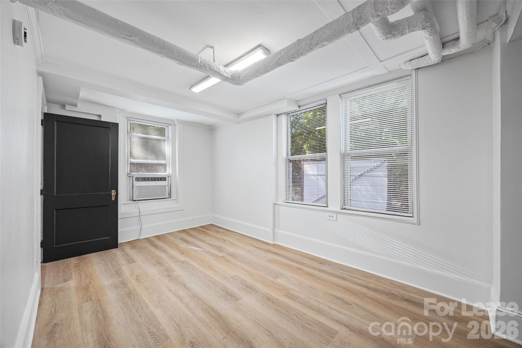 49 Corban Avenue Sw - Photo 4