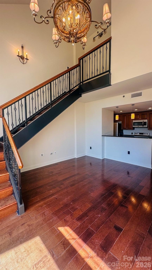 300 W 5th Street - Photo 2