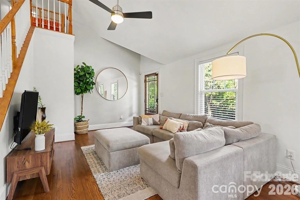 1013 Spruce Street - Photo 1