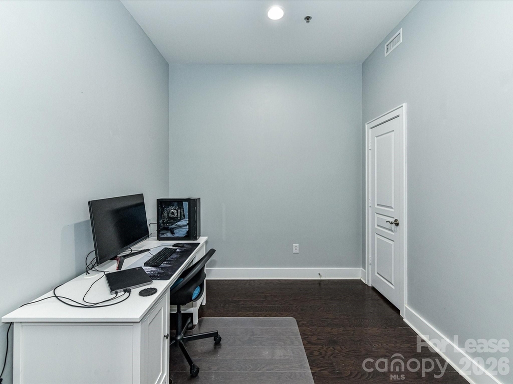 115 E Park Avenue - Photo 12