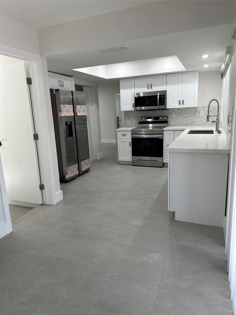 6350 Liberty Street - Photo 2