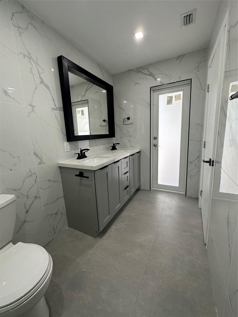 6350 Liberty Street - Photo 10