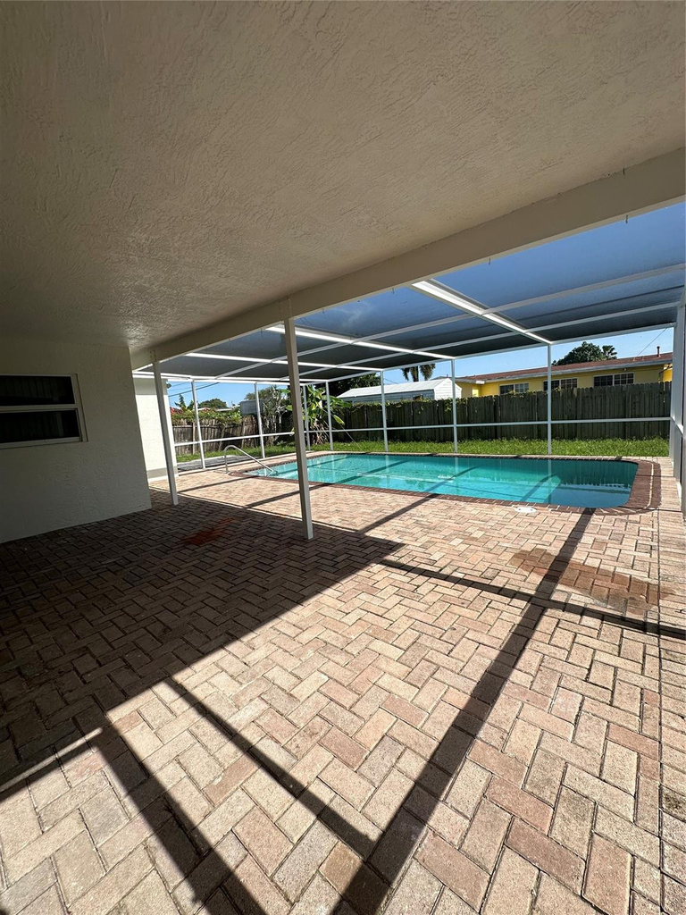 6350 Liberty Street - Photo 3