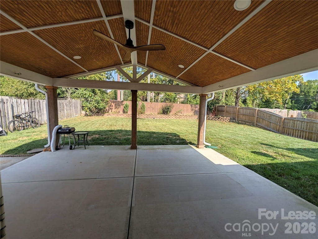 3017 Lynworth Place - Photo 13