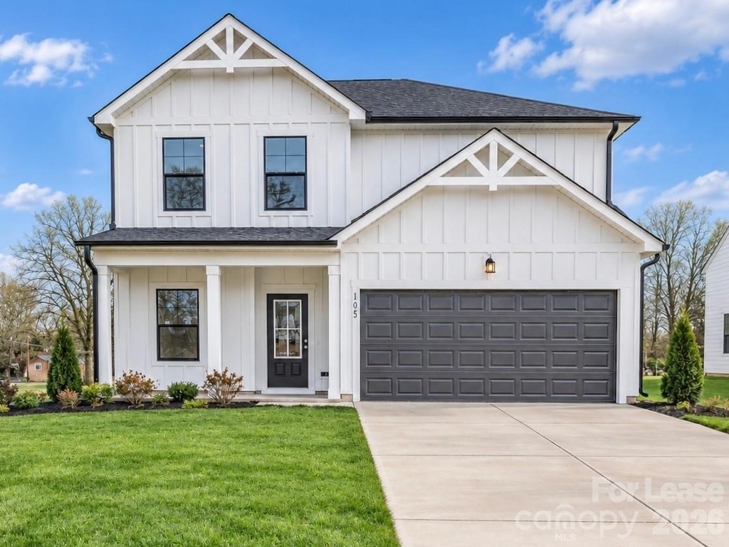 105 Silverwood Court - Photo 0