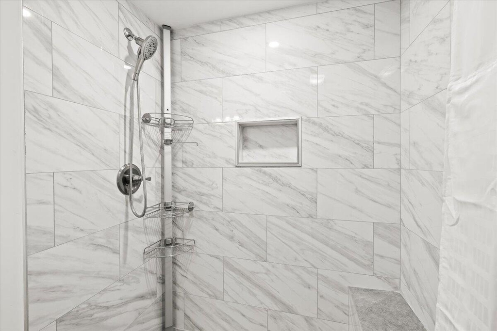 250 Ne 20th Street - Photo 21