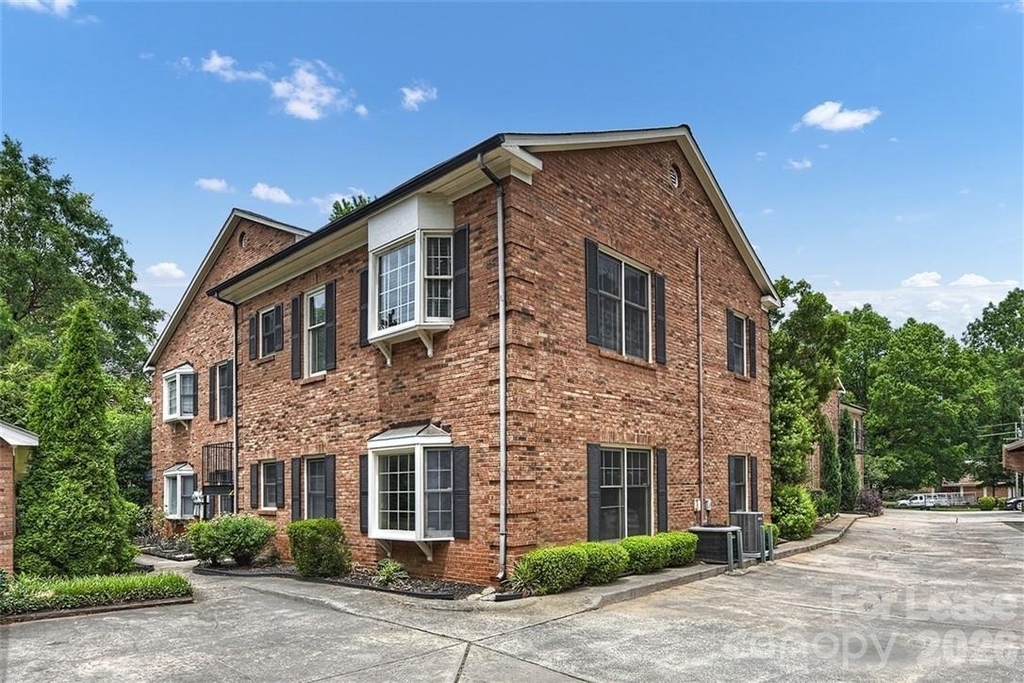 1016 Queens Road - Photo 1