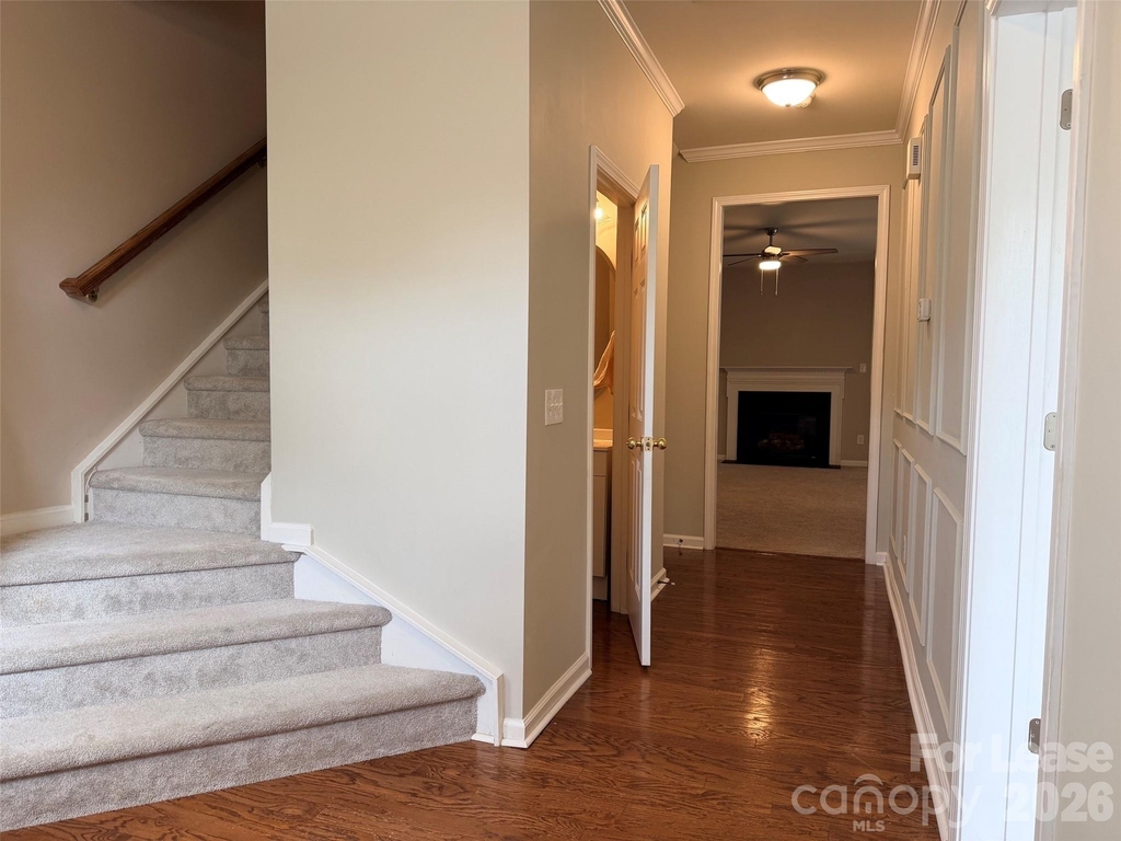 7800 Antique Circle - Photo 2