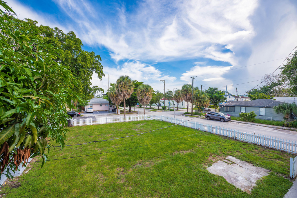 515 N Sapodilla Avenue - Photo 20