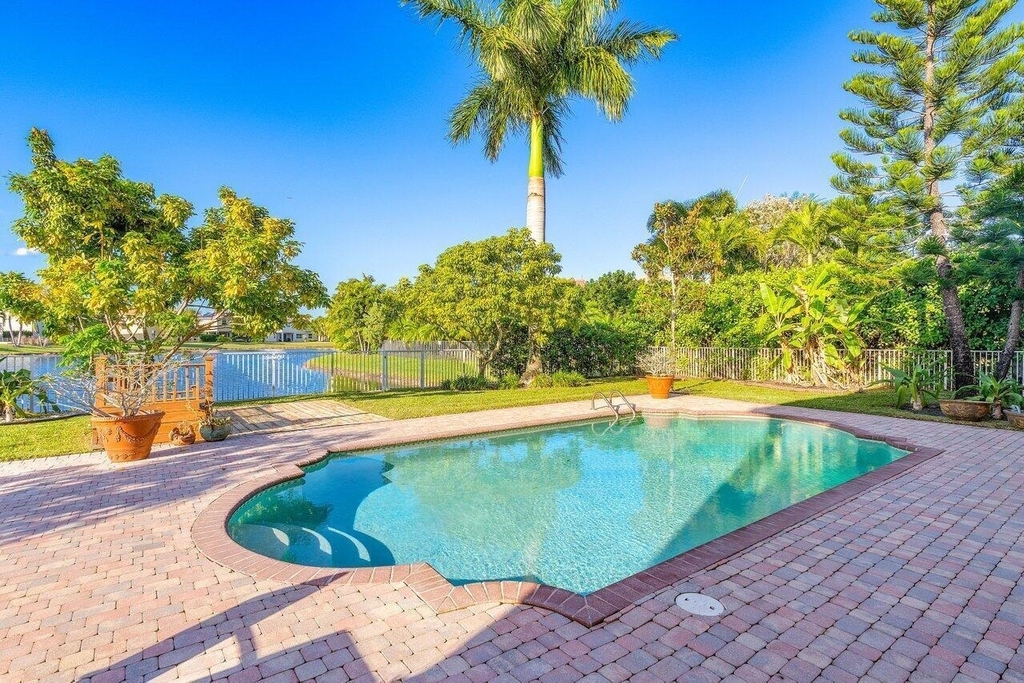 9468 Mcaneeny Court - Photo 30