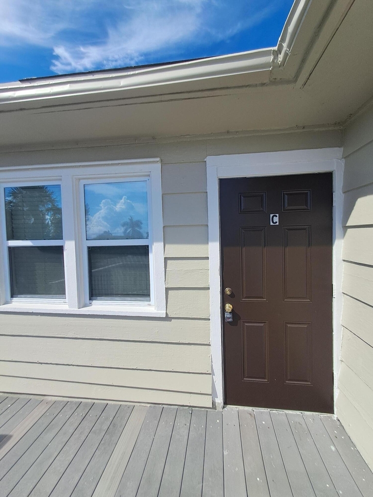 1140 Hernando Street - Photo 5