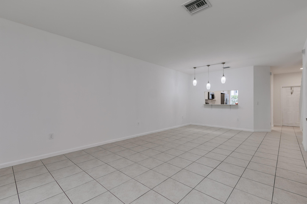 2830 Sw 82nd Avenue - Photo 50
